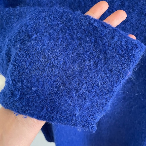 Bright Cobalt J. Crew Alpaca Sweater Oversize Fit Size S - Picture 4 of 7